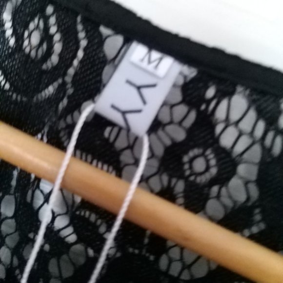 YYFS  BLUE & YELLOWS EMBROIDERY FLOWER DESIGN DRESS SIZE M   NEW - Picture 8 of 10